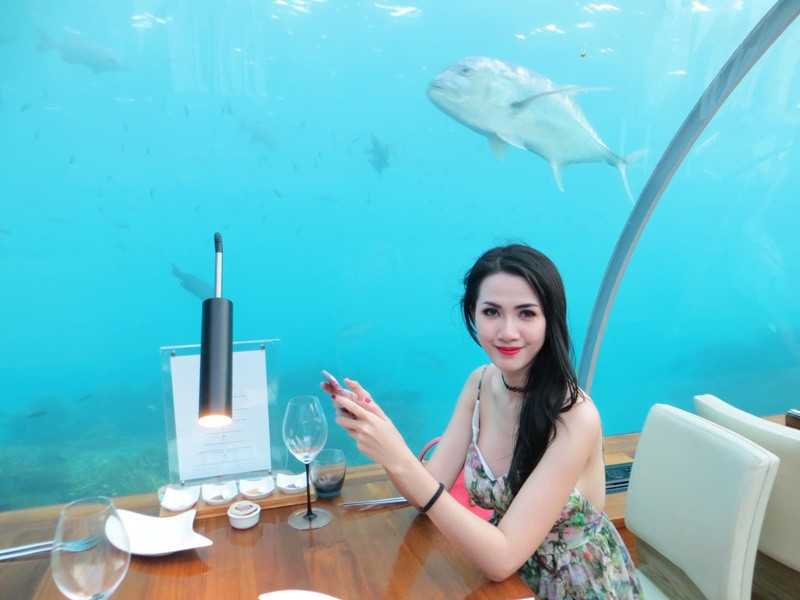 Top 5 Hoa hậu Việt Nam 2012 khiến nhiều người ghen tỵ khi có những chuyến du lịch xa xỉ. Ảnh: FBNV.