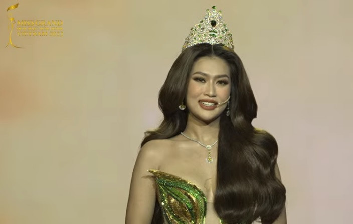 Lê Hoàng Phương đăng quang Hoa hậu Hòa bình Việt Nam 2023 - Hình 5 Le Hoang Phuong dang quang Hoa hau Hoa binh Viet Nam 2023-Hinh-5