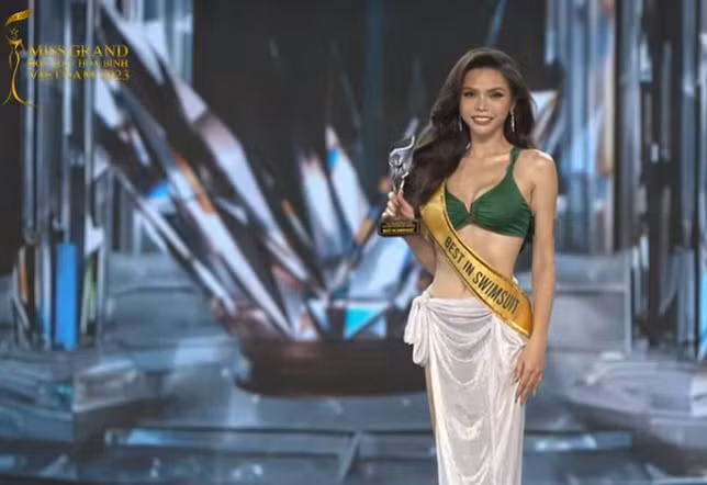 Le Hoang Phuong dang quang Hoa hau Hoa binh Viet Nam 2023-Hinh-12