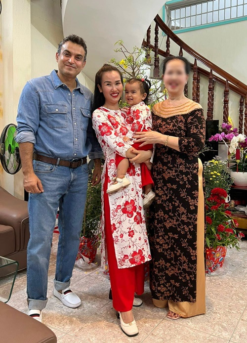 Võ Hạ Trâm ăn chay trường nhiều năm. Khi mang bầu và sau sinh, nữ ca sĩ vẫn theo đuổi việc ăn chay trường. Không chỉ Võ Hạ Trâm, bé Moon cũng ăn chay trường.