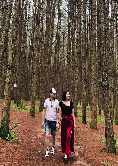 "Tôi không thức khuya dậy muộn như trước nữa nên bệnh tật đỡ hơn nhiều", Tùng Dương chia sẻ.