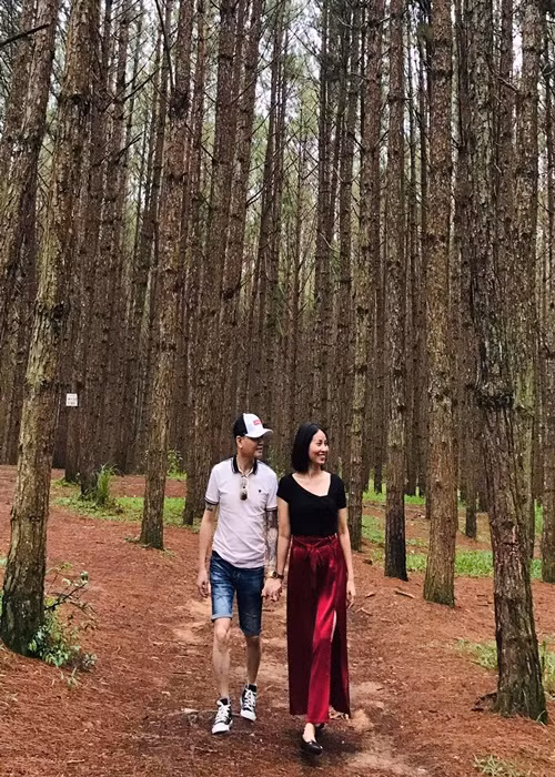 "Tôi không thức khuya dậy muộn như trước nữa nên bệnh tật đỡ hơn nhiều", Tùng Dương chia sẻ.