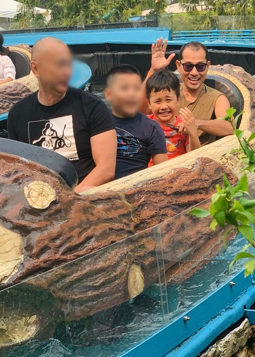 Vợ chồng Ái Châu muốn con trai thỏa sức vui chơi trước khi nhập học vào tháng 9.