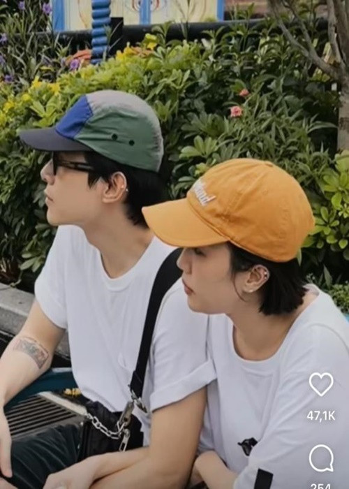 Diệu Nhi và Anh Tú bí mật đăng ký kết hôn vào năm 2019. Cặp đôi "chị em" tổ chức hôn lễ cách đây 1 năm. Ảnh: Thương Hiệu Và Pháp Luật.