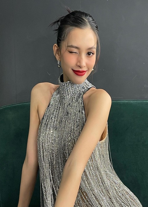 Phía quản lý của Hoa hậu Trần Tiểu Vy từ chối đưa ra ý kiến ở thời điểm hiện tại về tin đồn tình cảm của người đẹp. Ảnh: FBNV.