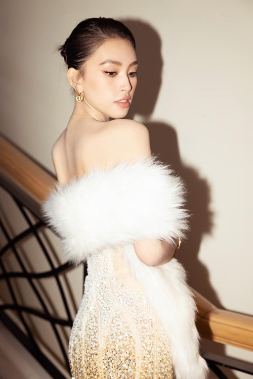 Tới nay, Tiểu Vy không công khai chuyện tình cảm. Ảnh: FBNV.