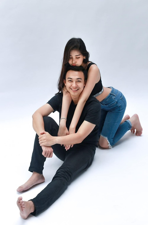 Ngân Anh và Tô Ny tận hưởng cuộc sống vợ chồng son sau đám cưới. Ảnh: FBNV.