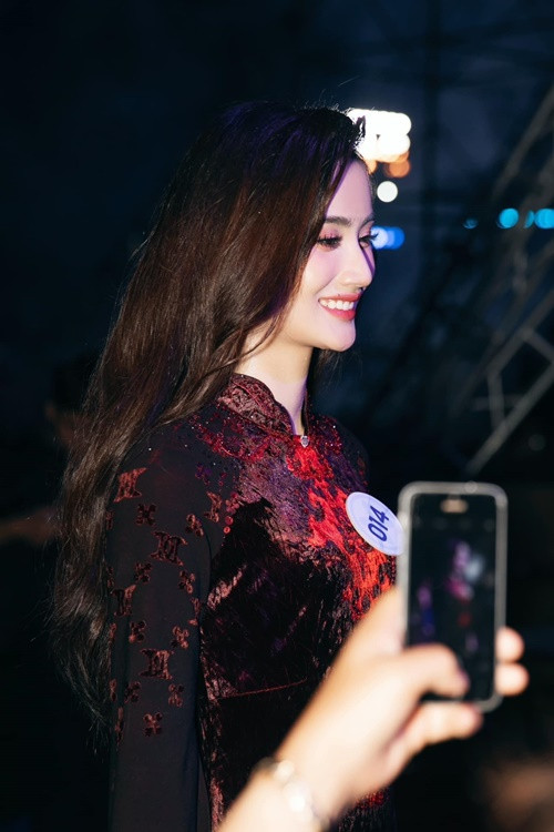 Khủng hoảng truyền thông của Ý Nhi được xem là bài học đắt giá cho các hoa hậu. Ảnh: Fanpage.