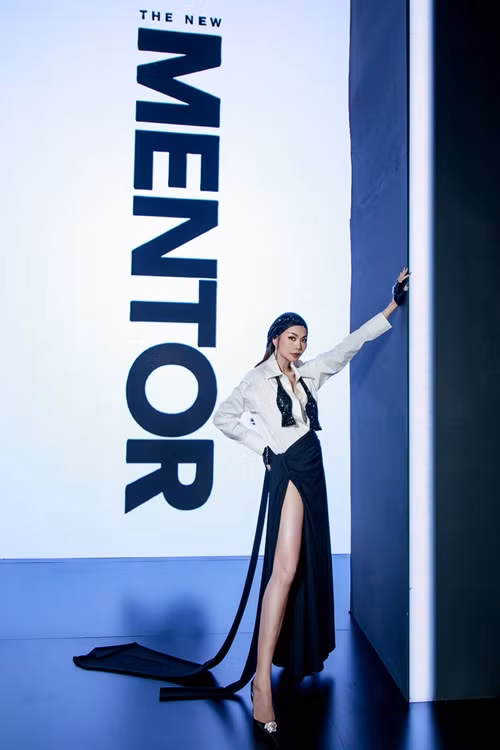 Về Thanh Hằng, theo Zing, giá tham dự event của Thanh Hằng luôn ở mức thấp nhất là 10.000 USD (hơn 200 triệu đồng). Ảnh: FBNV.