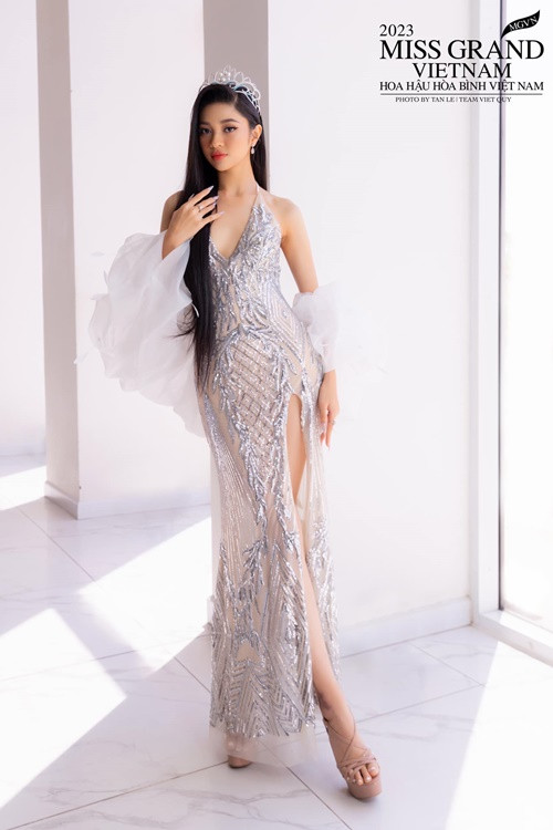 19 tuổi, Minh Kiên muốn làm trụ cột kinh tế gia đình để cho mẹ bớt khổ.