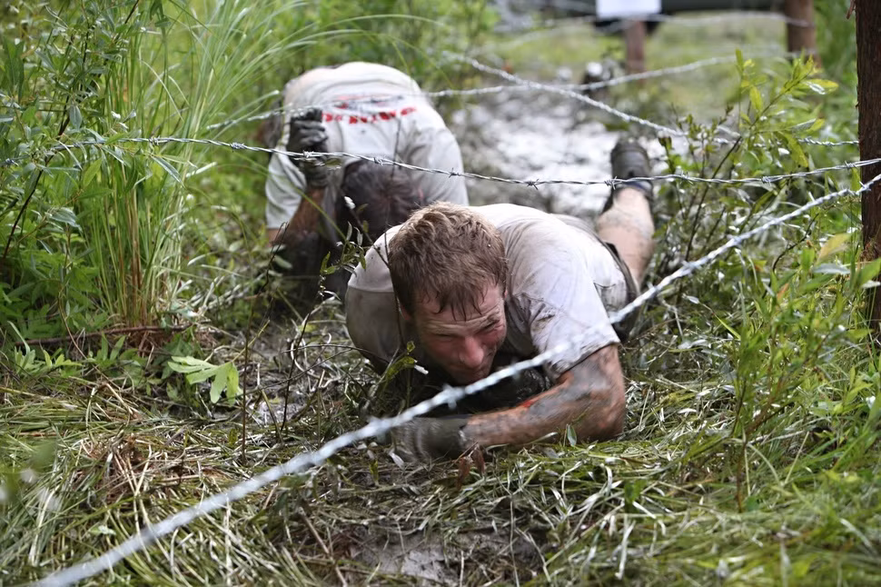 Death Race (Cuộc đua tử thần), Mỹ là một cuộc thi khiến những người tham dự phải hao tổn hết tất cả sức lực, vận dụng tất cả kỹ năng sinh tồn để có thể vượt qua.