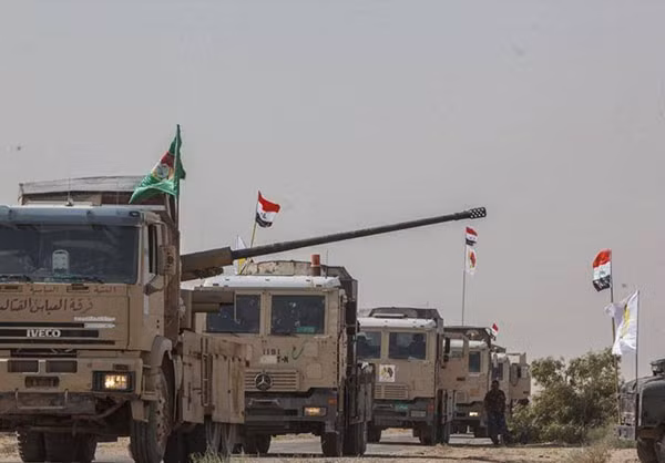 Hãng Fars (Iran) đưa tin, quân đội Iraq đã hoàn tất khâu chuẩn bị cuối cùng cho cuộc tấn công nhằm vào các tuyến phòng thủ của phiến quân IS để giải phóng Tal Afar. Ảnh: FNA.