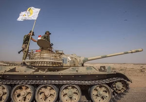 Xe tăng của lực lượng Iraq trên chiến trường. Ảnh: FNA.