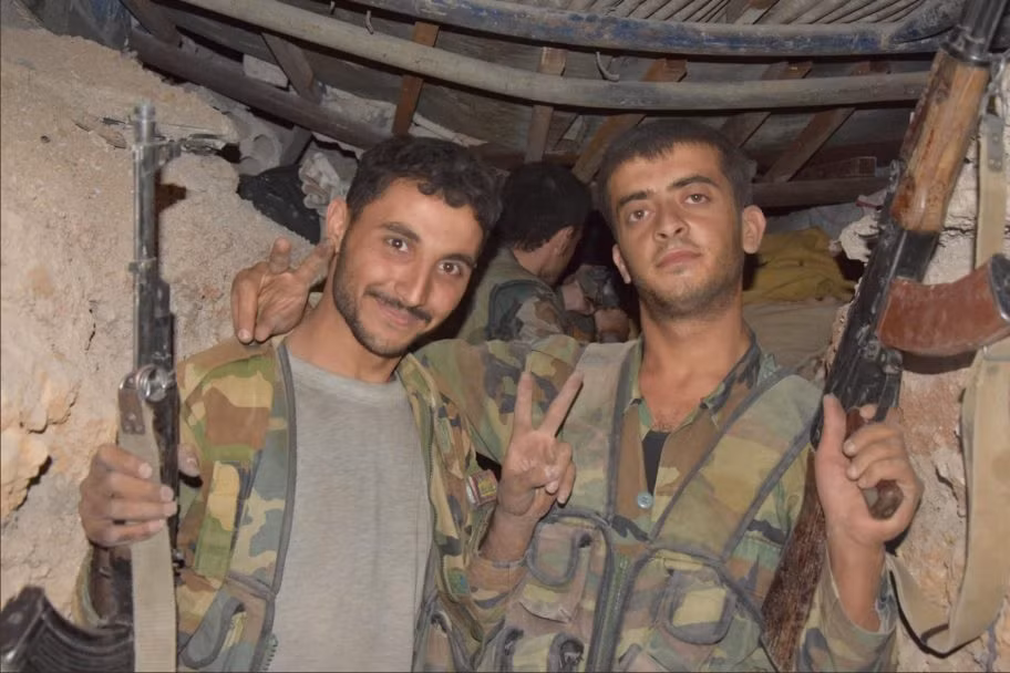 “Các tay súng Faylaq al-Rahman buộc phải rút lui khỏi khu vực trung tâm Ayn Tarma sau khi mất hàng chục chiến binh”, nguồn tin cho hay. Ảnh: AMN.