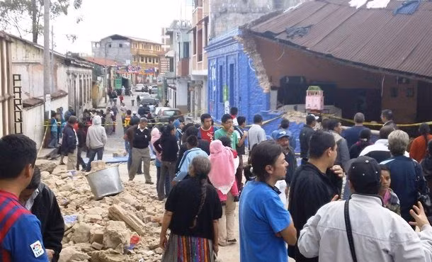 Đất nước Guatemala có tỷ lệ tội phạm cao và thường xuyên hứng chịu các thiên tai như động đất, bão và sạt lở. Ảnh: List25.