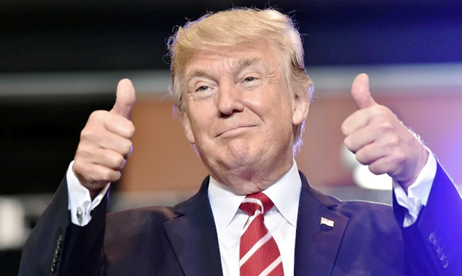 Duoc tuyen trang an, nhung “phien toa chinh tri” cua ong Trump chua ket thuc