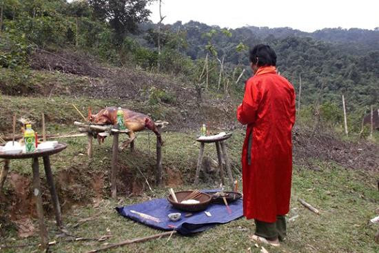 Tuc tho “ma no” ky la cua nguoi Ma Lieng