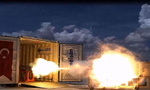 Vu khi dien tu Nga-My qua cham so voi Tho Nhi Ky