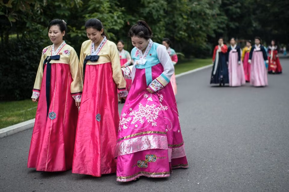 Phong vien phuong Tay bat mi cuoc song moi cua nguoi dan Trieu Tien-Hinh-9