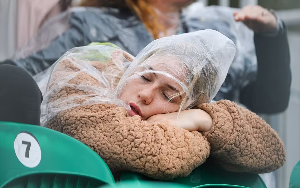 Bien nguoi don Giao hoang Francis tai Ireland-Hinh-7