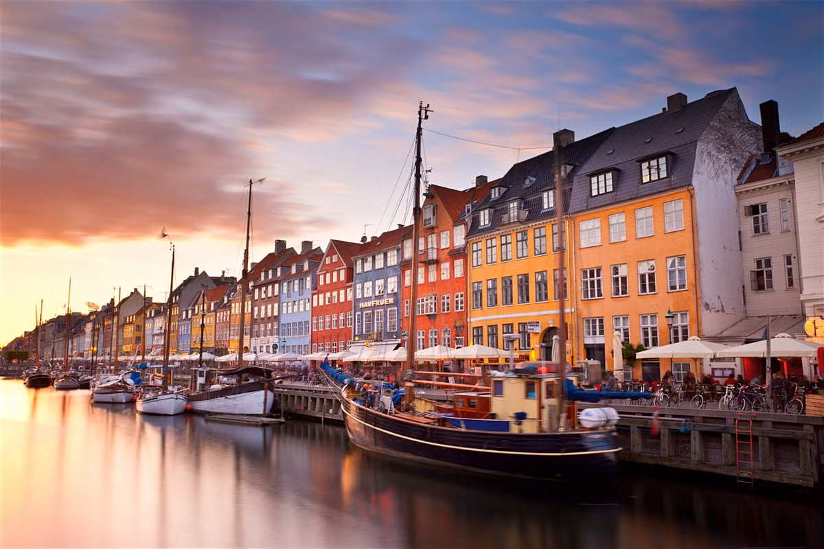 Bat ngo danh sach 15 thanh pho dang song nhat hanh tinh-Hinh-9