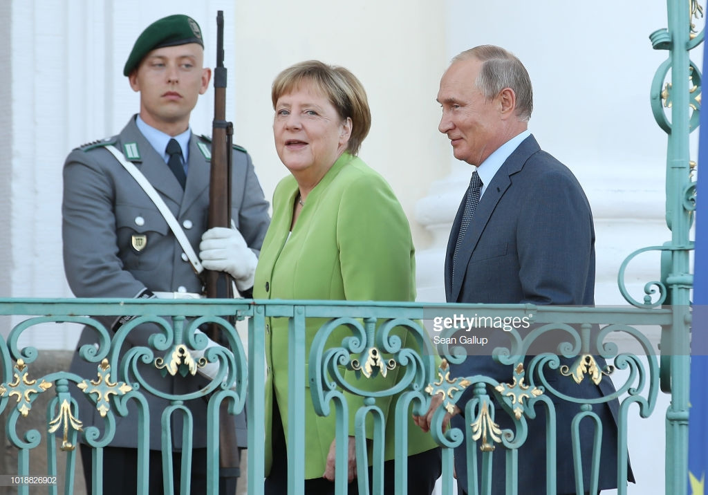 Bà Merkel cho rằng điều quan trọng là ngăn chặn cuộc khủng hoảng nhân đạo tại Idlib, Syria. Ảnh: Getty.