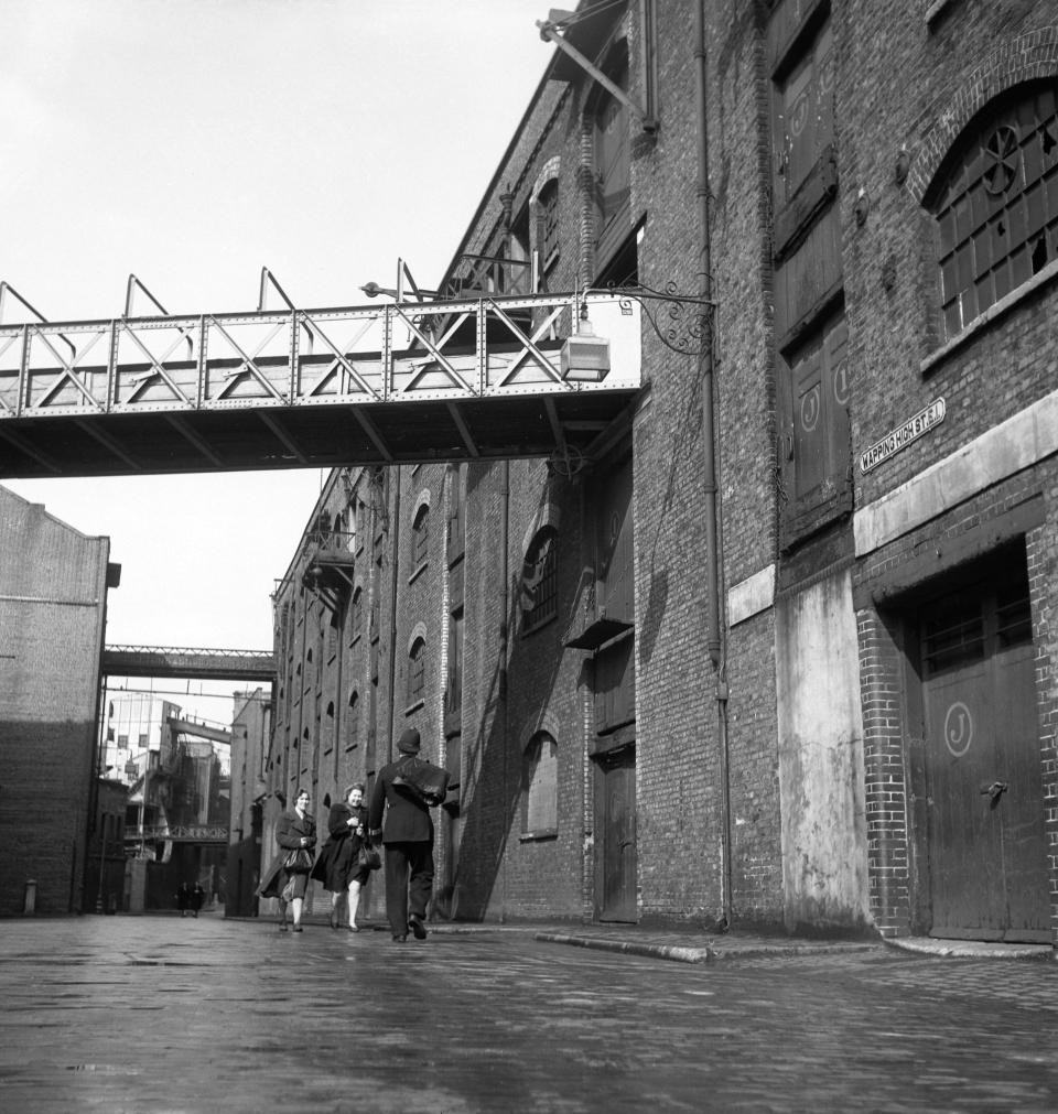 Ngac nhien cuoc song o thu do London thoi hau The chien II-Hinh-2