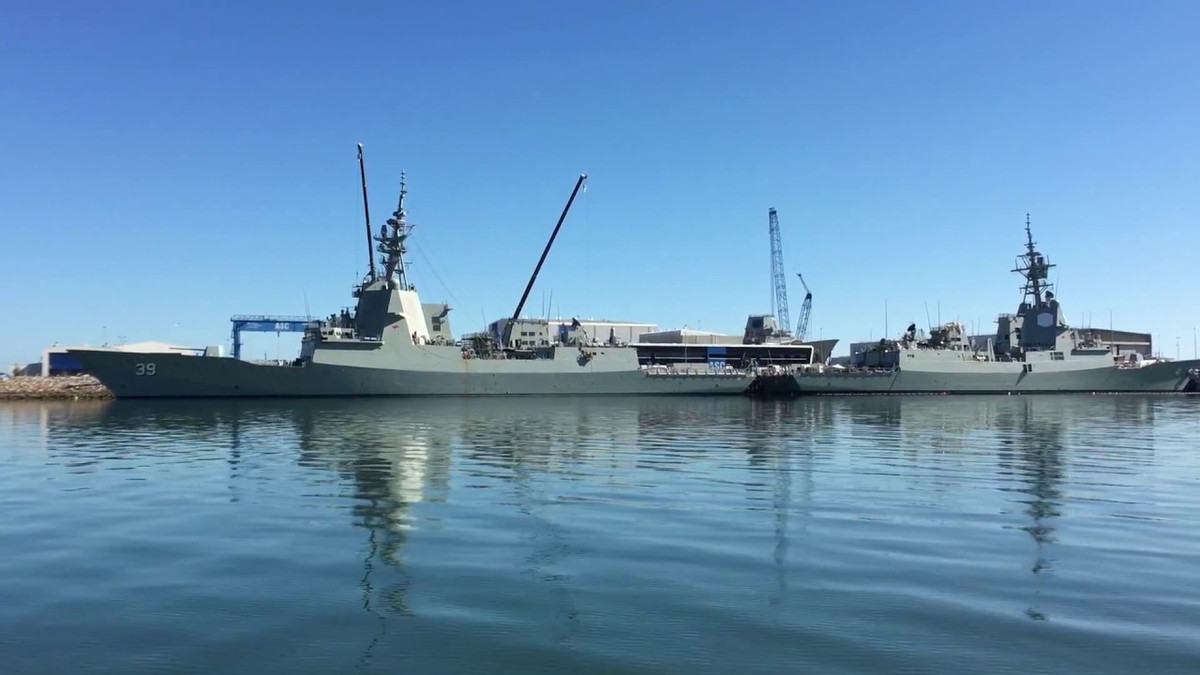 Hỏa lực của lớp tàu chiến này là các đạn tên lửa SM-3 block 1A, SM-2, hải pháo 127 mm Mk 45 Mod 4 cùng nhiều vũ khí hải quân khác. Ảnh: Youtube.