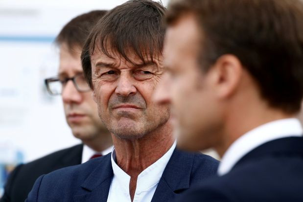 Theo tờ Independent, việc ông Hulot từ chức là một "cú giáng" đối với Tổng thống Macron bởi nhà lãnh đạo Pháp luôn thể hiện mình là người bảo vệ thỏa thuận khí hậu Paris trên sân khấu thế giới. Ảnh: WSJ.