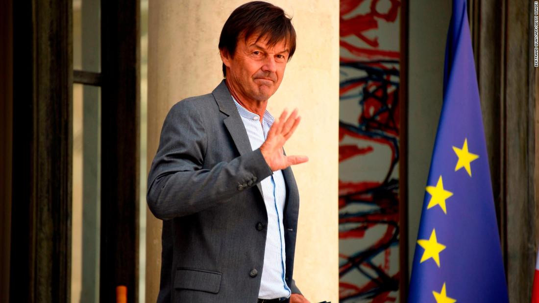 Ông Hulot cho hay quyết định này là kết quả của "sự thất vọng dồn nén" về việc không có đủ các bước tiến để đối phó với tình trạng biến đổi khí hậu, bảo vệ đa dạng sinh học và giải quyết các mối đe dọa khác đối với môi trường. Ảnh: CNN.