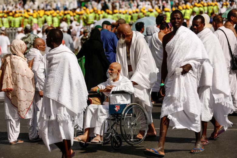 Anh: Bien nguoi Hoi giao hanh huong ve thanh dia Mecca-Hinh-10