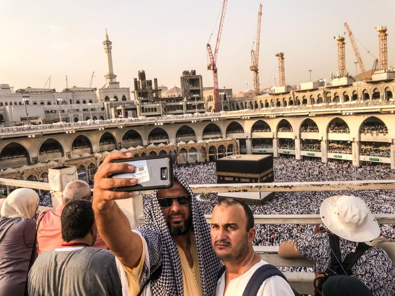 Anh: Bien nguoi Hoi giao hanh huong ve thanh dia Mecca-Hinh-5