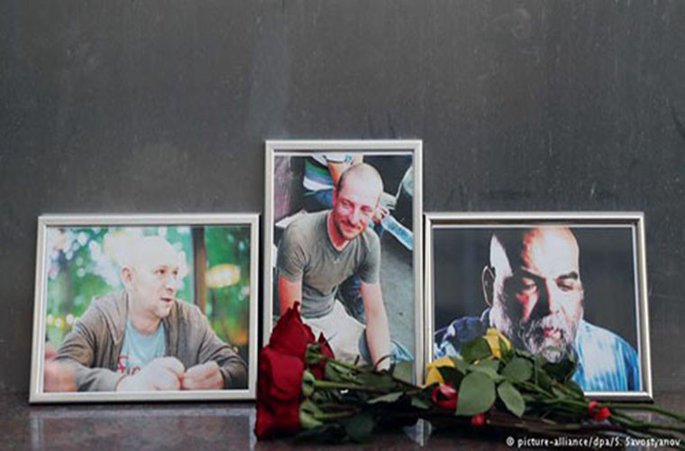 Tuy nhiên, để có thể kết luận chính xác liệu các nhà báo Nga này có bị tra tấn hay không thì cần phải chờ sau khi quá trình khám nghiệm hoàn tất. Ảnh: DW.