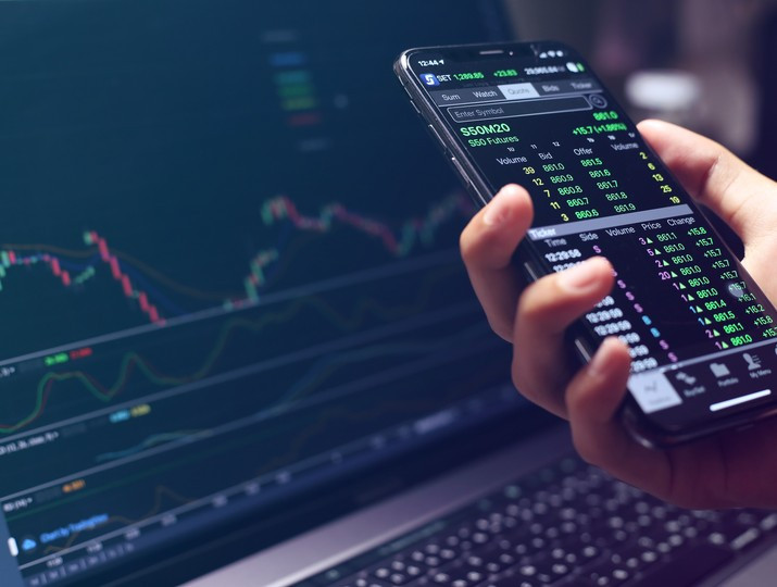 Khối ngoại mua bán ròng xen kẽ, cổ phiếu ngân hàng khởi sắc Khoi ngoai mua ban rong xen ke, co phieu ngan hang khoi sac