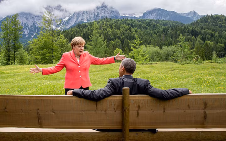 Lieu co ngay ba Merkel va ong Trump than thiet duoc nhu the nay?