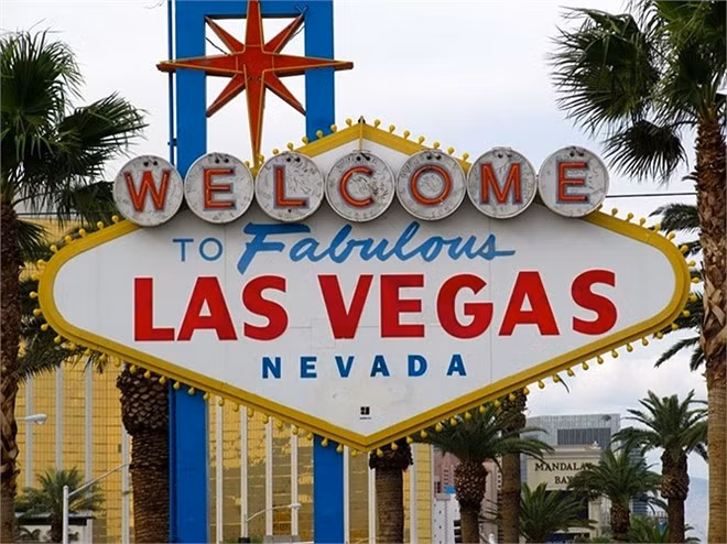 Las Vegas, bang Nevada, Mỹ – Rượu bia thường mang lại cảm giác thoải mái nhất cho người uống nhưng có lẽ điều đó không còn đúng ở Las Vegas.