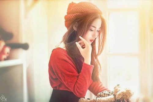 Là tuýp người cầu thị và có chí hướng, hiện tại ngoài làm mẫu cô nàng còn đang tập tành kinh doanh thời trang.