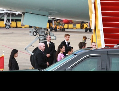 Ngoài ra, dân mạng còn tìm được một số thông tin khác về Ái My như cô là cựu học sinh trường THPT Huỳnh Mẫn Đạt, Rạch Giá và là con gái của Thứ Trưởng Bộ Văn hóa Thể thao và Du lịch Huỳnh Vĩnh Ái. Ảnh: Pháp Luật TP HCM.