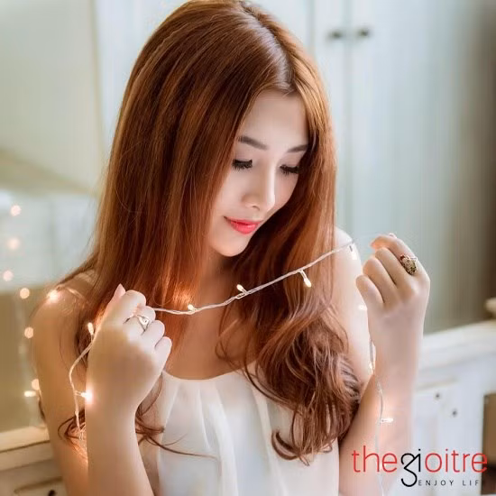 Cô nàng 9X cho rằng: “Sự trưởng thành của mỗi người không chỉ đơn thuần là qua cách ăn mặt, qua ngoại hình mà cốt yếu là từ chính bên trong con người họ. Họ có suy nghĩ lớn hơn, sâu hơn thì sẽ dấn đến hành động chín chắn hơn. Lúc đó chính bản thân mỗi người sẽ tìm ra câu trả lời rằng mình đã thật sự trưởng thành hay chưa?”.