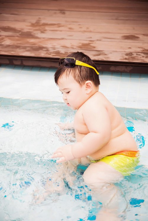 Biểu cảm rất tự nhiên trước ống kính.