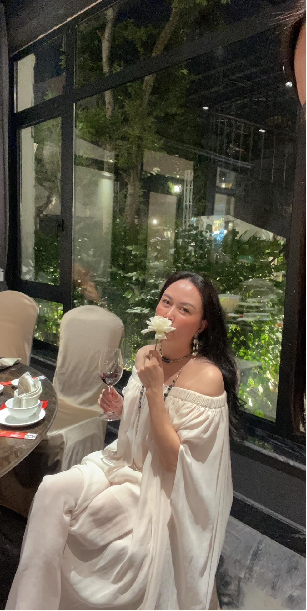 Năm xưa, Phượng Chanel liên tục mặc xấu, thảm họa với nhiều cách phối "trời ơi đất hỡi".