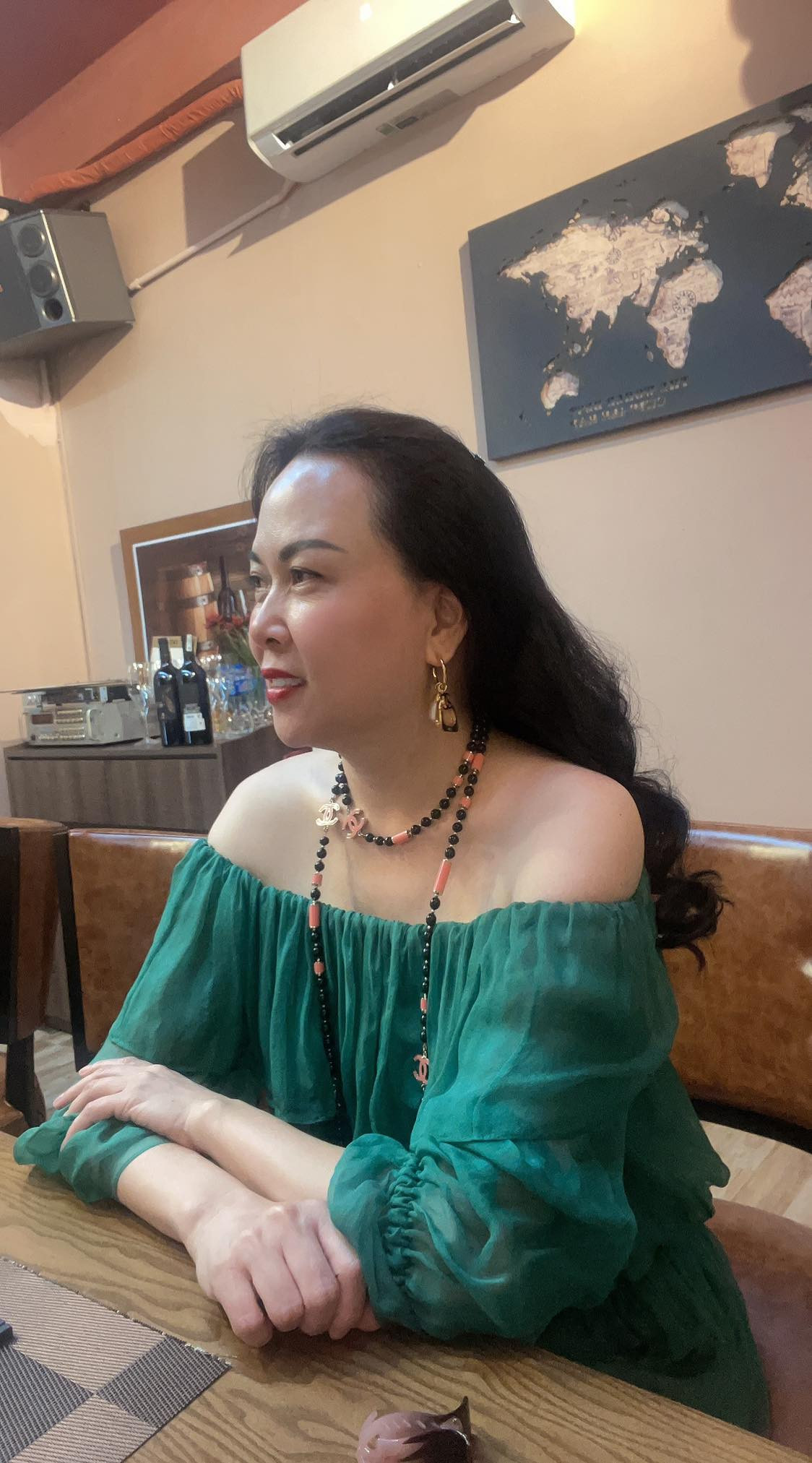 Sau chia tay Quách Ngọc Ngoan, nữ đại gia dành thời gian cho bản thân nhiều hơn, vì vậy vẻ ngoài của nữ đại gia ngày càng tươi trẻ, rạng rỡ.