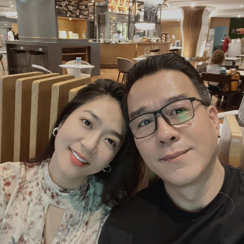 Sau nhiều chi tiết để lộ cuộc sống hôn nhân không hạnh phúc của cả hai, cho đến mới đây Hà Thanh Xuân hé lộ ngay sau đám cưới cô bị trầm cảm vì các bình luận trên mạng xã hội và nảy sinh nhiều mâu thuẫn do khác biệt tư tưởng với Thắng Ngô sau vài tháng sống chung.