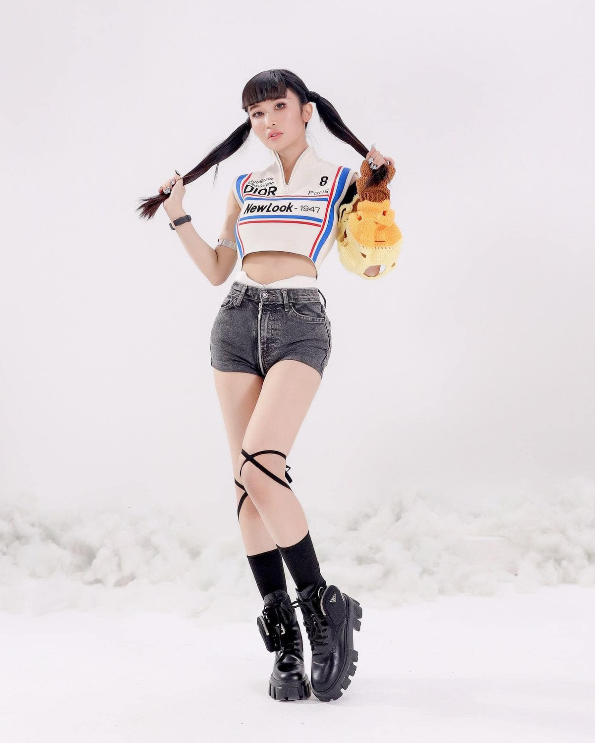 Mina Phạm được biết tới là vợ hai của đại gia Minh Nhựa. Cô có cuộc sống viên mãn bên chồng và hai con khiến bao người mơ ước.