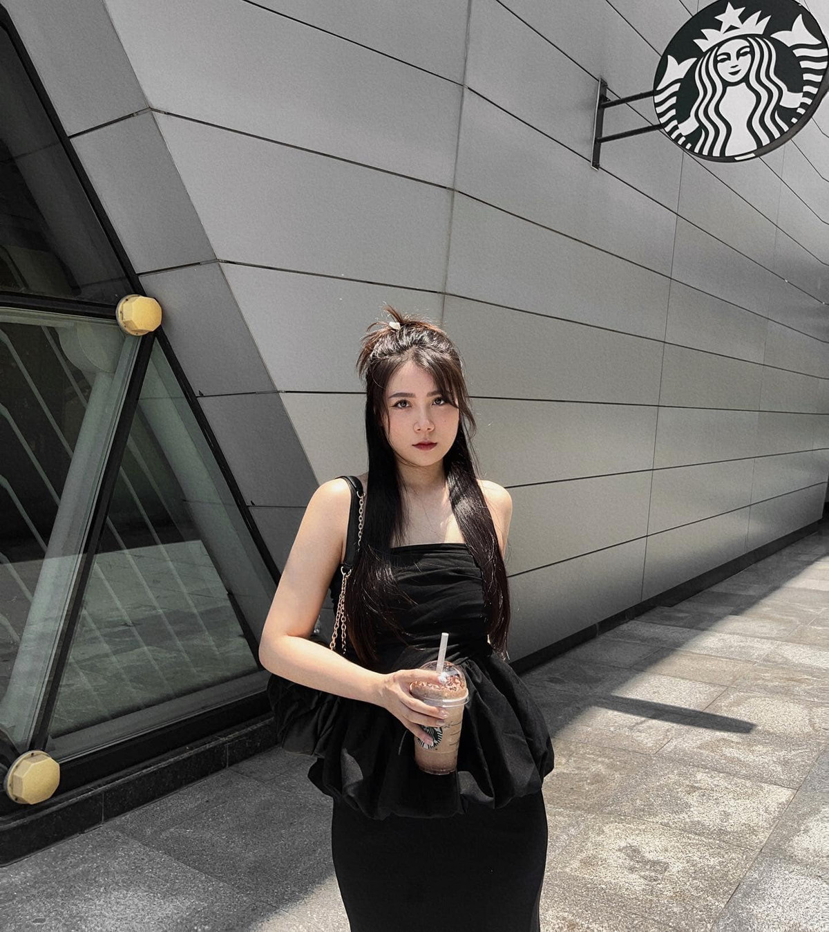 Dường như sau khi lấy chồng, nhan sắc của Dương Thu Giang ngày càng trở nên đằm thắm.