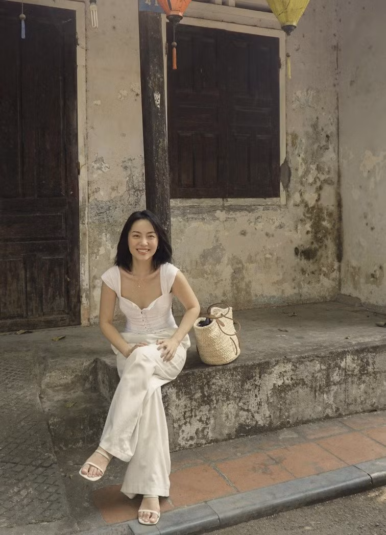 Chuyện tình của cặp đôi Hà Trúc và bạn trai Quang Đạt cũng nhận được nhiều lời khen bởi độ xứng đôi vừa lứa.