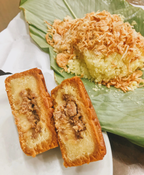 Bánh Trung thu xôi xéo vẫn có lớp vỏ tương tự như các loại bánh nướng khác, nhưng sẽ mềm và có độ dẻo hơn. Theo đánh giá của 1 số người, loại nhân này khá ngon, rõ vị xôi xéo và có thể dùng để thay đổi khẩu vị.