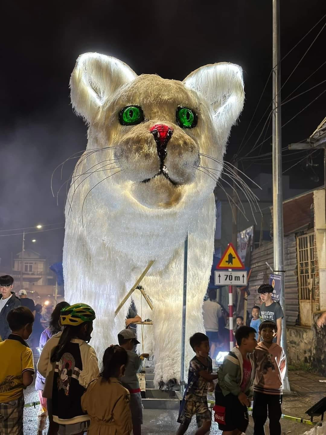 Loạt khoảnh khắc về Tết Trung thu hoành tráng ở Lâm Đồng nhận về nhiều lời khen.