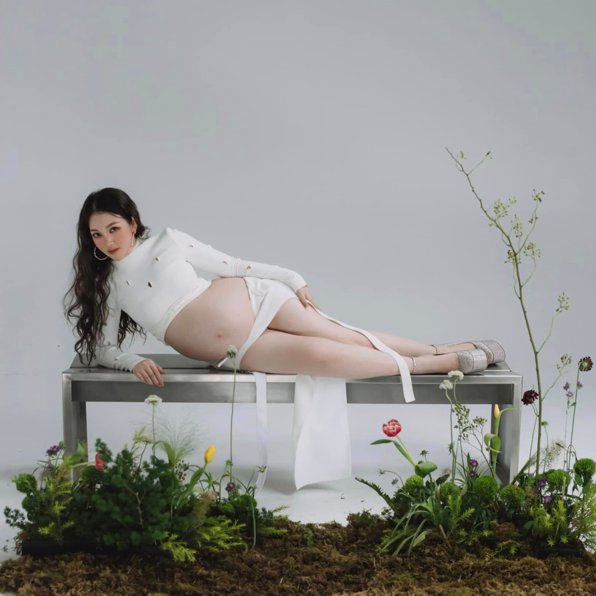 Người đẹp Nam Định còn được cho là không tăng cân quá nhiều mà chủ yếu chỉ to bụng.