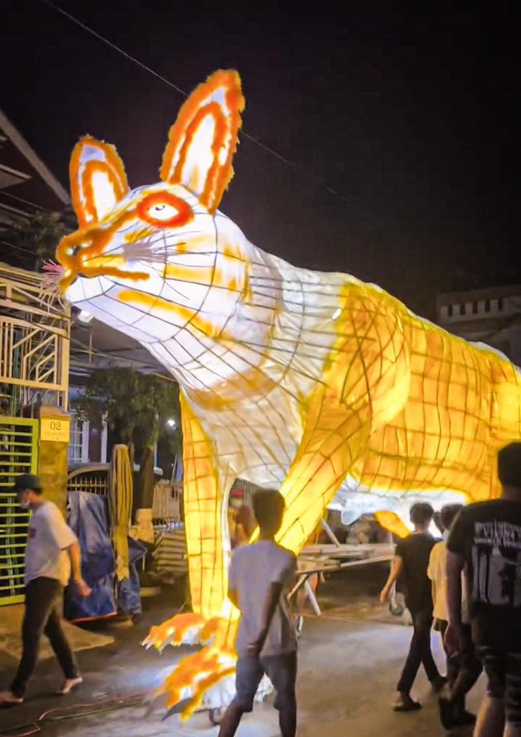 Hình tượng con mèo được lựa chọn trong dịp Tết Trung thu năm 2023 bởi quen thuộc, gần gũi với mọi gia đình, đồng thời thể hiện sự mềm mại, uyển chuyển và thân thiện.